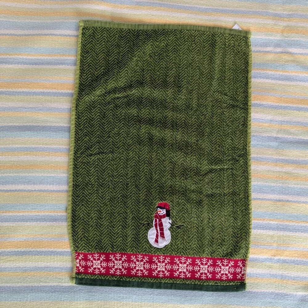 🛍️ BUNDLE ONLY • St. Nicholas Square Snowman ⛄ Holiday Hand Towel